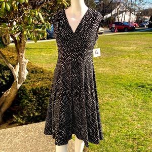 Anne Klein dress polka dot size size length midi v neck NWT